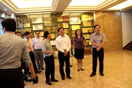 杭州亞運會官方靈芝產(chǎn)品供應(yīng)商|杭州亞運會官方供應(yīng)商|中國靈芝十大品牌|仙客來靈芝|仙客來靈芝破壁孢子粉|仙客來孢子油|仙客來靈芝飲片|仙客來破壁孢子粉|靈芝孢子油|孢子粉|靈芝破壁孢子粉|靈芝|中華老字號