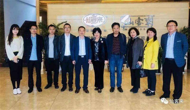 1595407087634762.jpg 李英姬.jpg