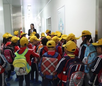 800余名師生、家長(zhǎng)在仙客來開展社會(huì)實(shí)踐活動(dòng)