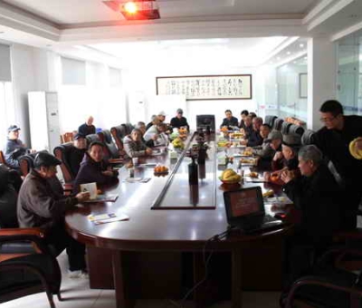 江西農(nóng)大老教授考察團(tuán)蒞臨仙客來考察科技創(chuàng)新